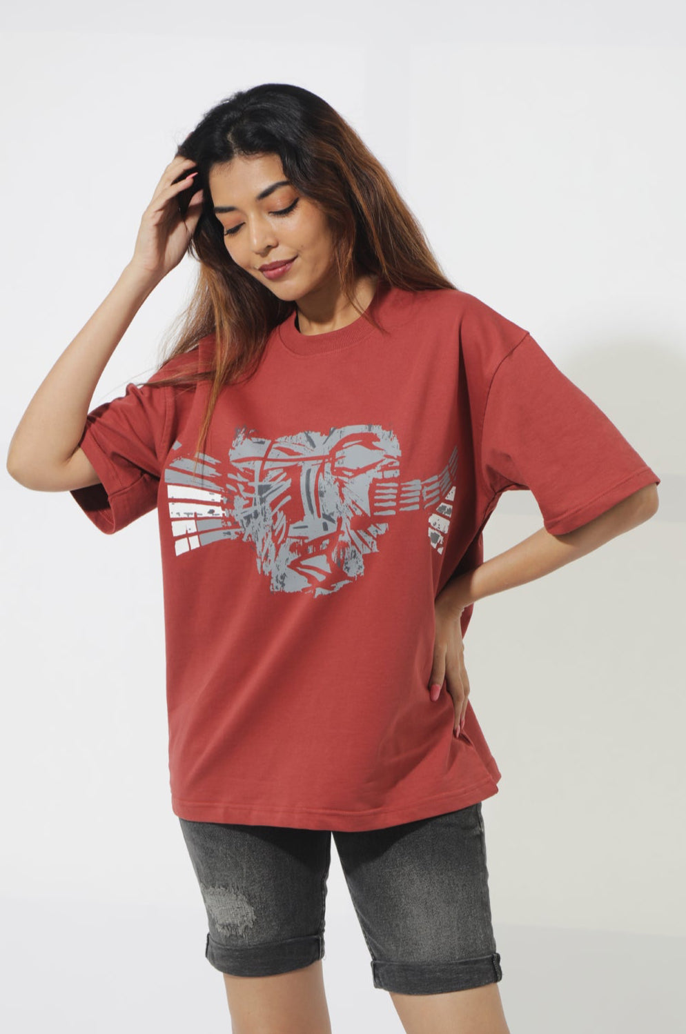 Arthum The Alien Cherry Red Unisex Oversized T-Shirt Front
