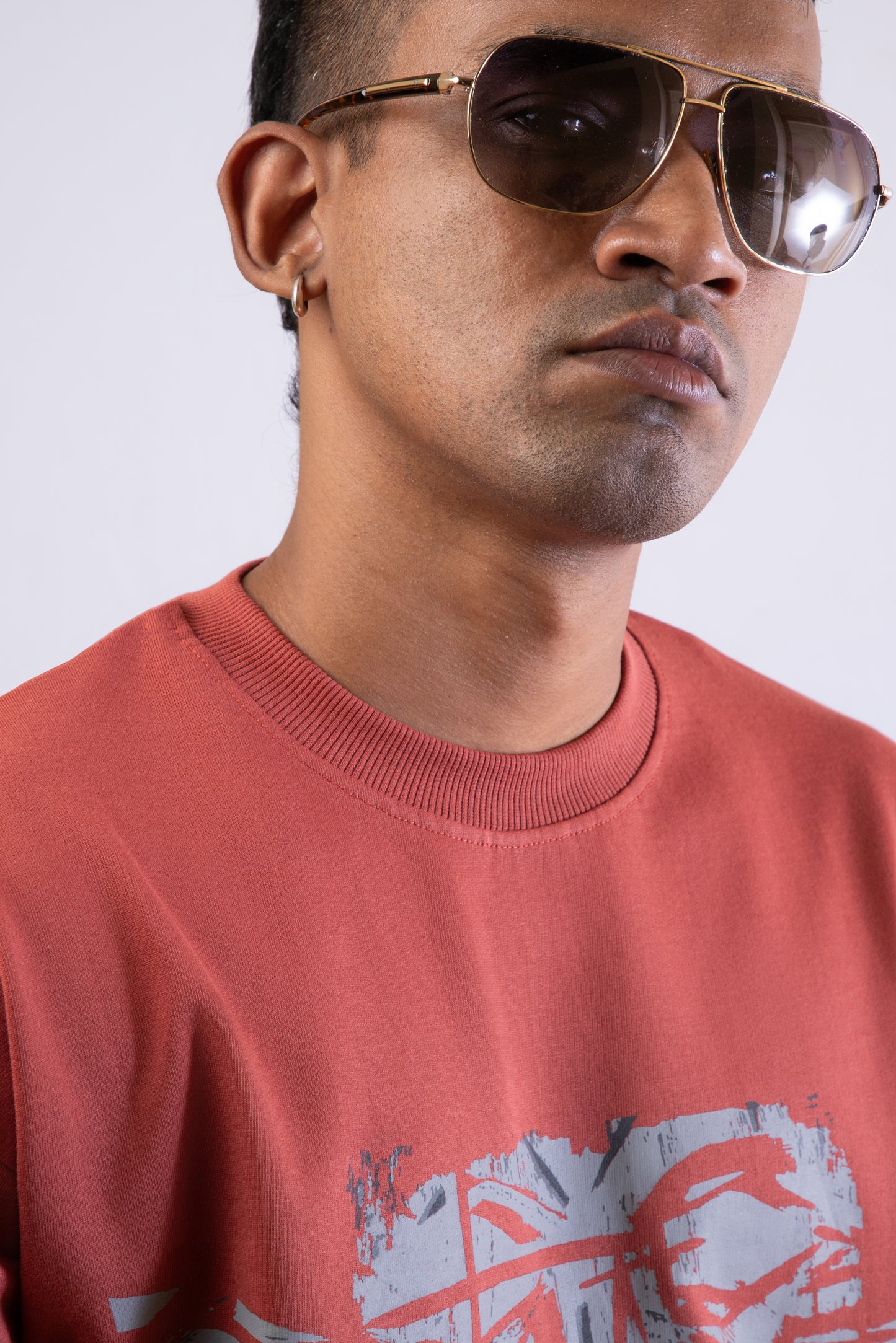 The Alien - Cherry Red - Unisex Oversized T-Shirt
