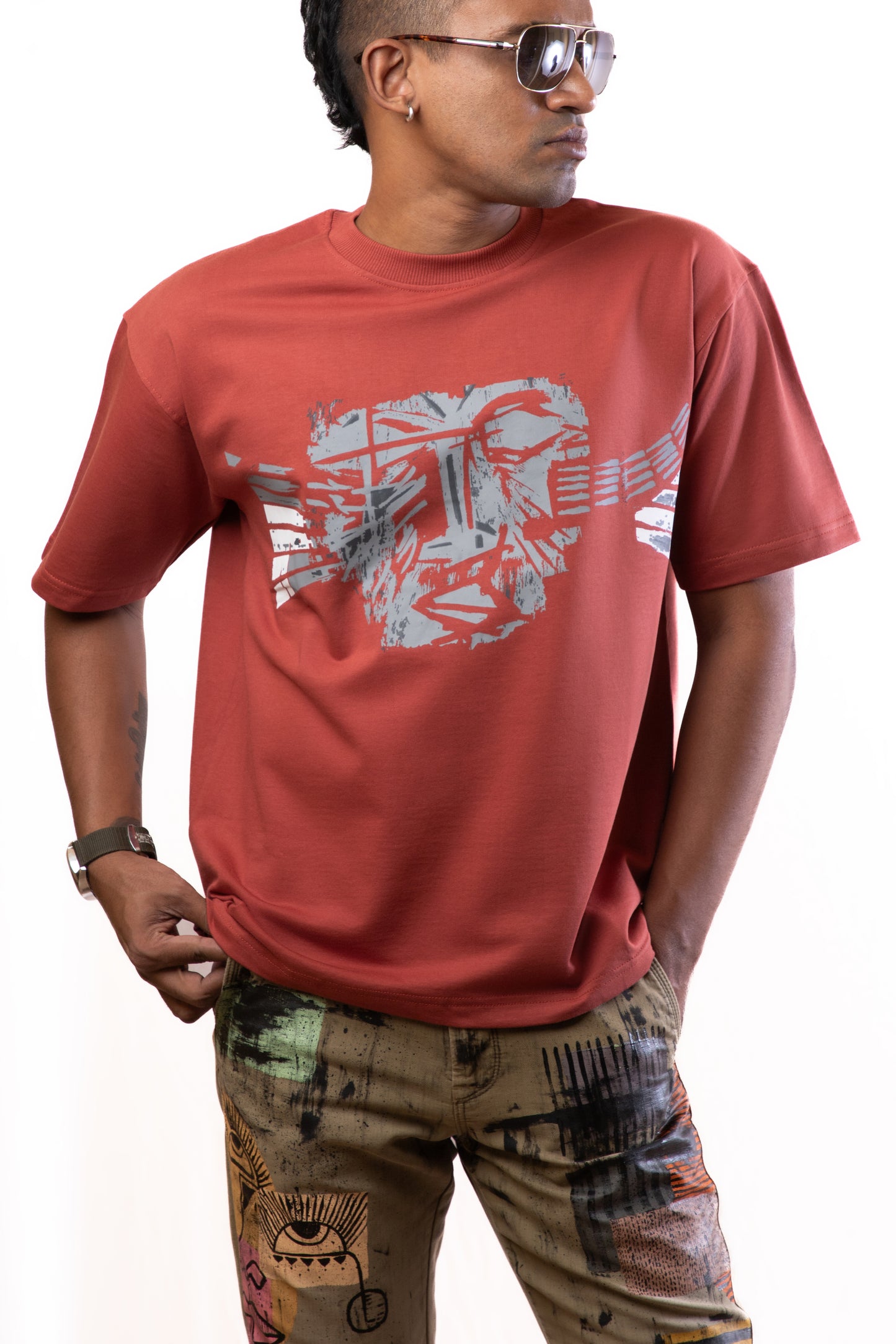 The Alien - Cherry Red - Unisex Oversized T-Shirt
